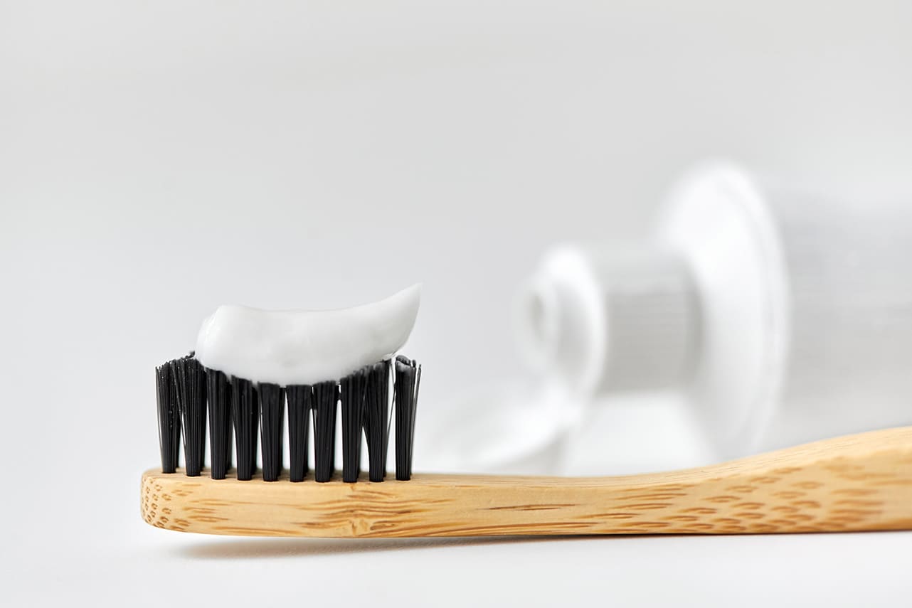 Welche Zahnpasta ohne Fluorid gibt es?