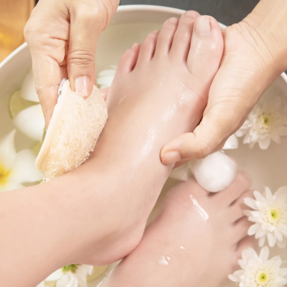 Hände und Füße verwöhnen mit EM Kosmetik